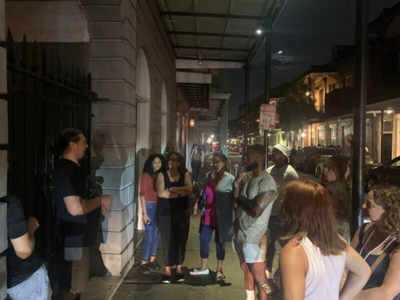 Ghost Tour with ghost hunting gear - Key Points