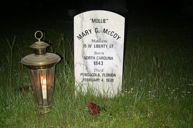 Ghosts and Graveyard Tour of Pensacola - An In-Depth Look at the Ghosts and Graveyard Tour