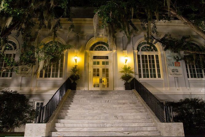 Ghosts of Charleston Night-Time Walking Tour with Unitarian Church Graveyard - FAQs