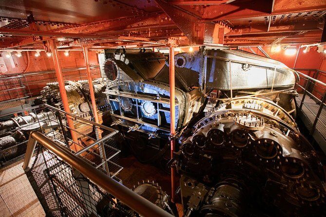 Giant's Causeway and more including Titanic Experience Ticket Tour from Belfast - FAQs