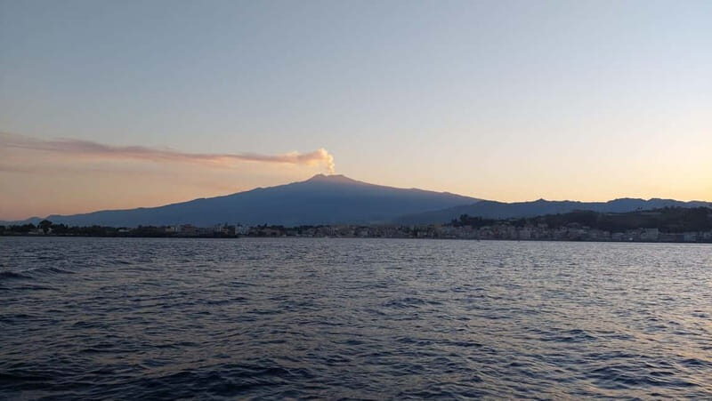 Giardini Naxos Taormina: Dolphin Watching Sunset Tour - The Itinerary in Detail