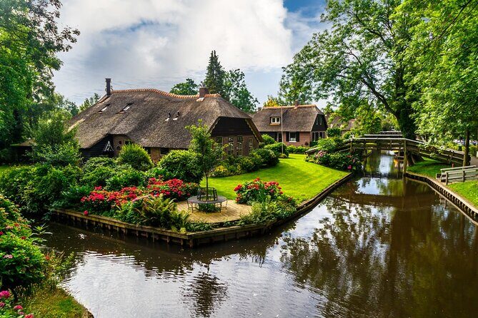 Giethoorn Day Trip from Amsterdam with Cruise & Walking Tour - Practical Considerations