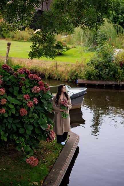 Giethoorn: Private Photoshoot with Professional Photographer - What Travelers Are Saying