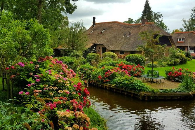 Giethoorn, Zaanse Schans Windmills Guided Day Trip from Amsterdam - Who Should Book This Tour