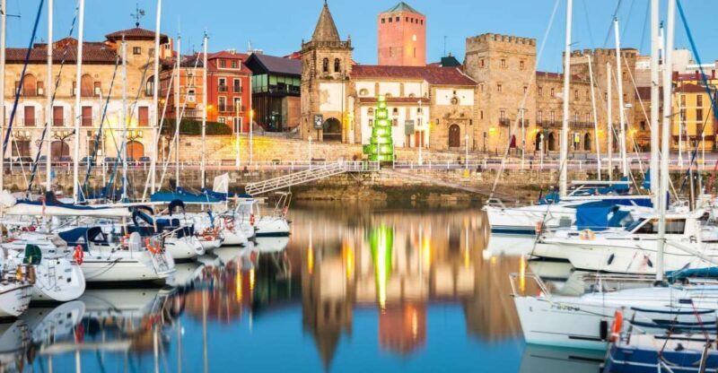 Gijón : Walking Tour of the Historic Center - An In-Depth Look at the Gijón Historic Center Walking Tour