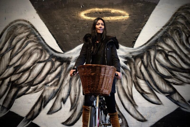 Gin Safari: Boozy London History on Two Wheels - A Closer Look at the London Gin Safari