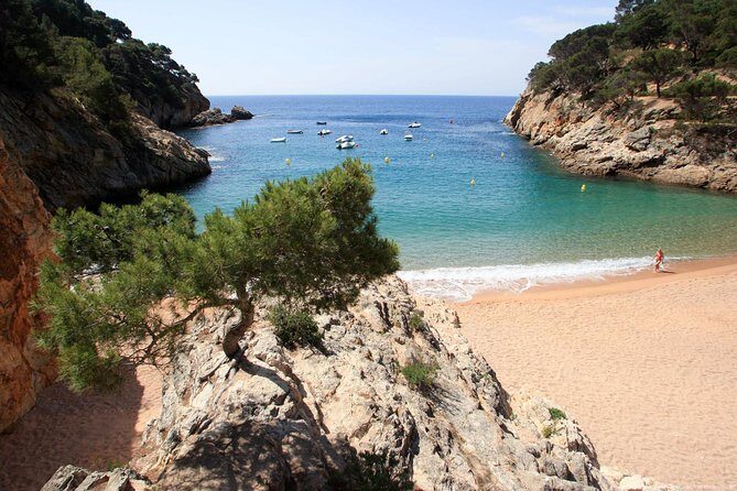 Girona & Costa Brava Small-Group Tour with Pickup from Barcelona - How This Tour Stands Out