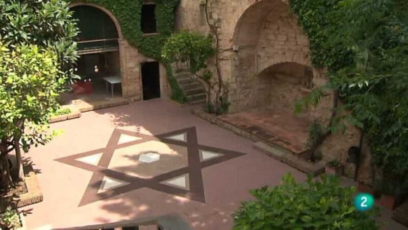 Girona: Small Group Jewish History Tour of Girona and Besalú - Who Should Consider This Tour?