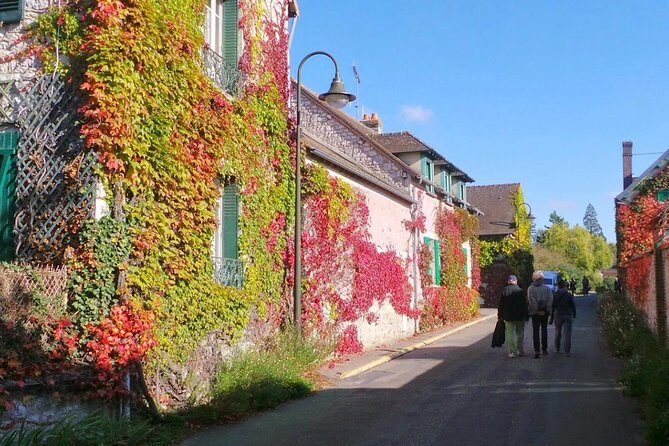 Giverny Half-Day Trip from Paris with Private Driver - Giverny – The Heart of the Experience