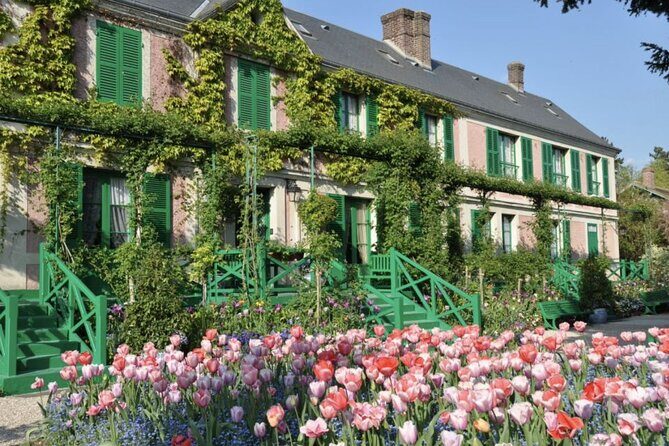 Giverny: Monet's House & Gardens Private Guided Walking Tour - What Does the Price Cover?
