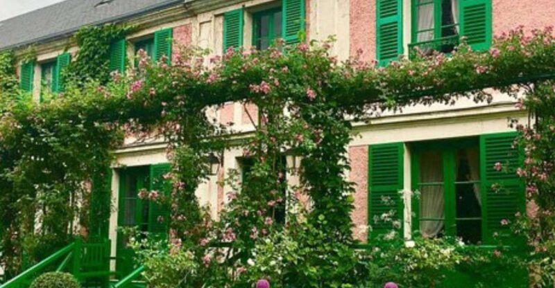 Giverny : Monet's house & Gardens Private tour from Paris - Key Points