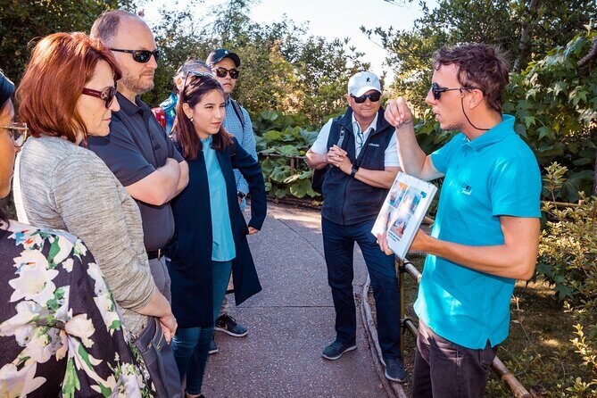 Giverny Small-Group Half Day Trip with Monets Gardens from Paris - Key Points