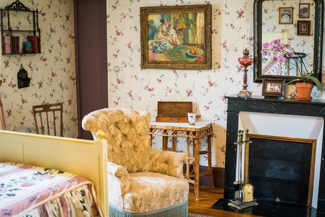 Giverny Small-Group Half Day Trip with Monet’s Gardens from Paris - The Practical Reality of the Tour Experience