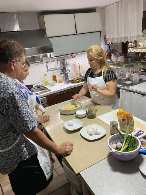 Gjirokastra:Friends, Family & Fun  Cooking Class - Key Points