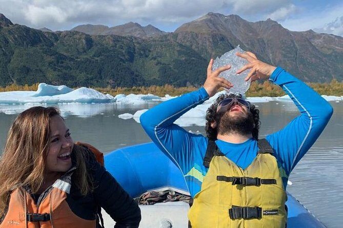 Glacier Blue Kayak & Grandview Tour - FAQ