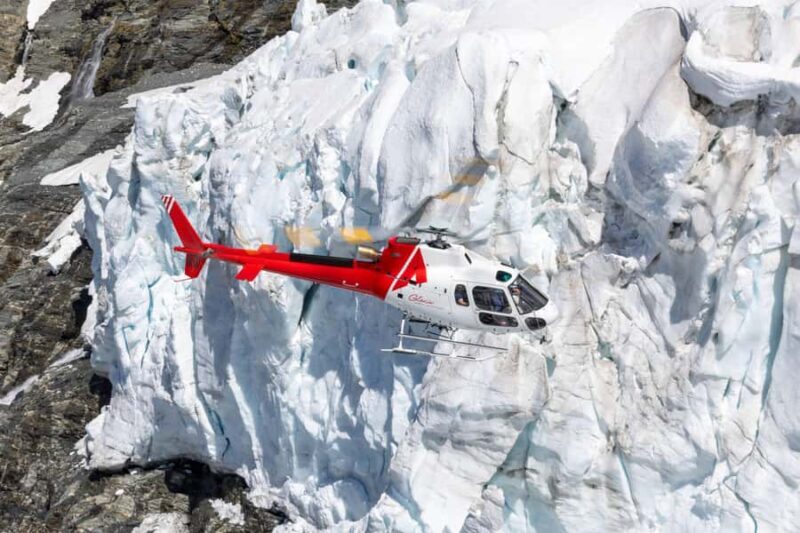 Glacier Explorer & Earnslaw Burn Helicopter Flight - The Glacier Landing Experience