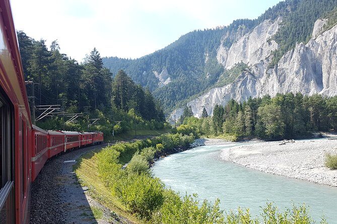 Glacier Express Panoramic Train Round Trip in one Day Private Tour from Luzern - FAQ