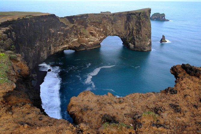 Glacier Lagoon, Diamond Beach, Black Sand Beaches and Waterfalls - Cost and Value