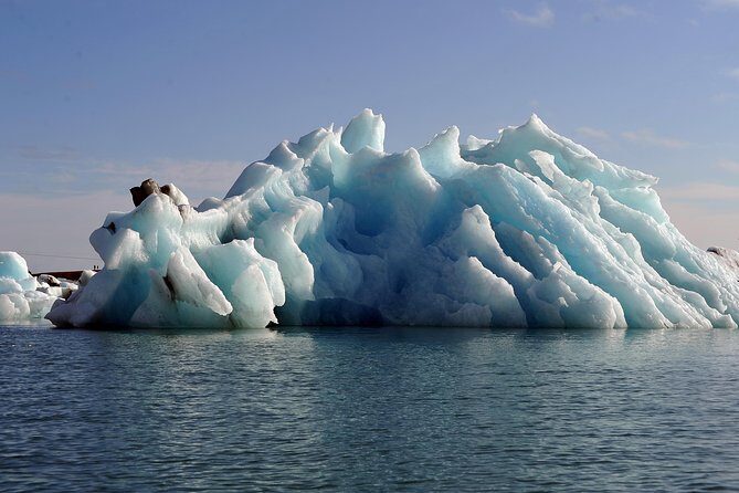 Glacier Lagoon & South Coast. Private Day Tour - A Deep Dive into the Experience