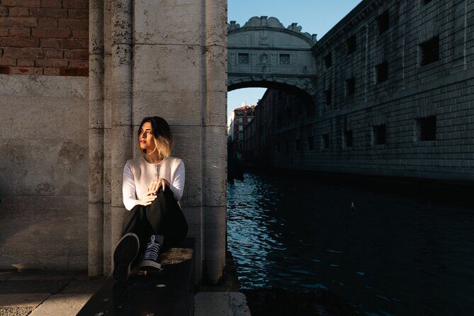Glam photoshoot in hidden Venice! (up to 4) - The Itinerary Breakdown: What to Expect at Each Stop