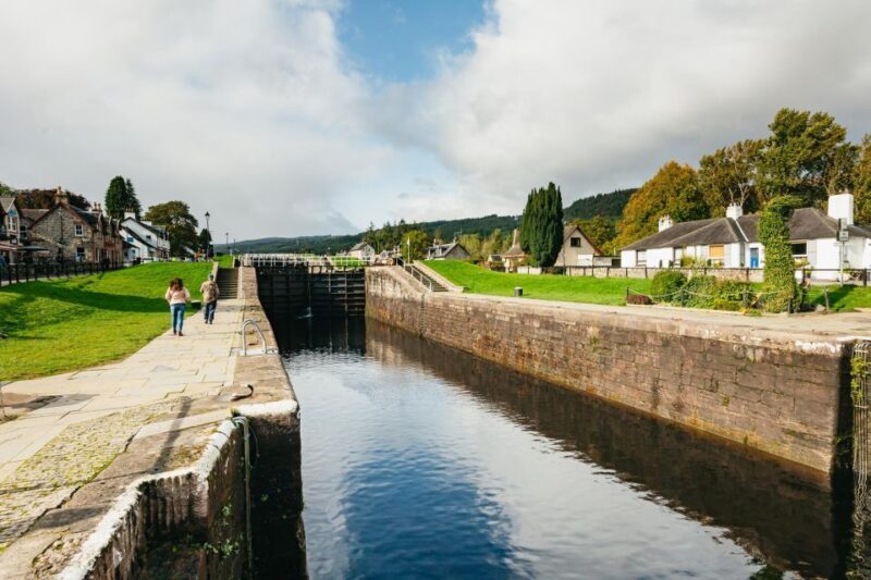 Glasgow: Loch Ness, Glencoe and Highlands Tour with Cruise - Lunch and Scenic Stops