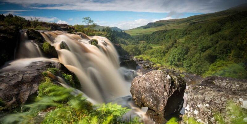 Glasgow: Loup of Fintry Waterfall Guided Tour - Glasgow: Loup of Fintry Waterfall Guided Tour — A Close-Up Look