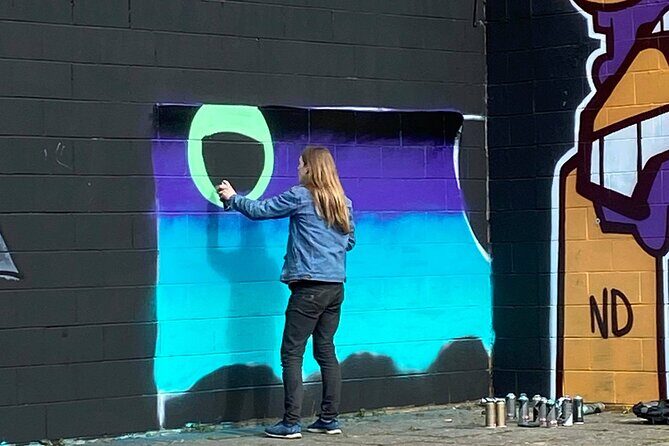 Glasgow Street Art Daily Walking Tour: 2pm - Iconic Glasgow: The World’s Most Economical Taxi