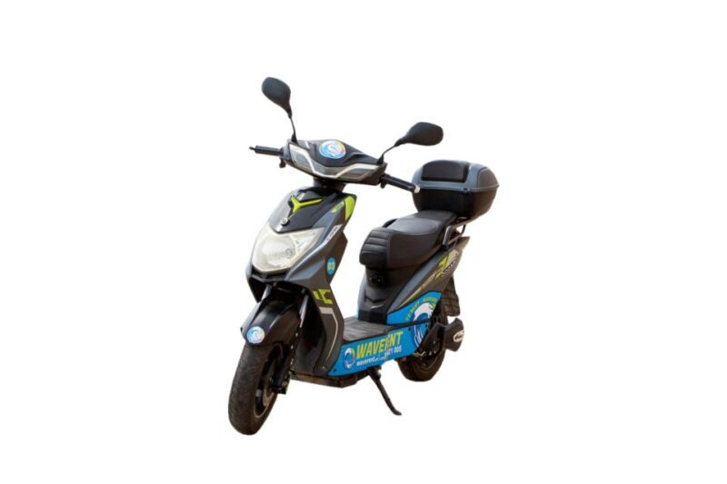 Go Green, Go Free: Rent E-Scooters Easy in Ericeira - Who Should Consider This Experience?