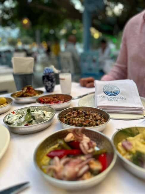 Göcek: Turkish and Greek Food Exprience With Live Music - Key Points