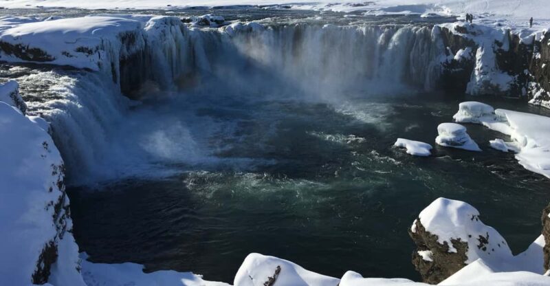 Godafoss Waterfall Short Day Tour from Akureyri - Key Points