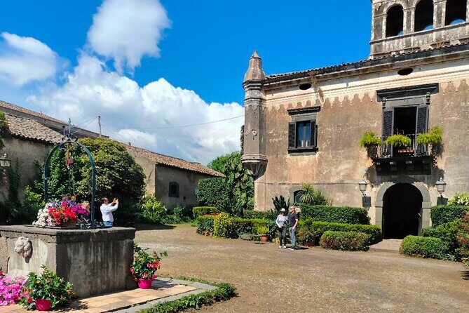 Godfather tour - A Deep Dive into the Godfather Tour Experience