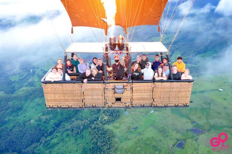 Gold Coast: Hot Air Balloon Flight with Buffet Breakfast - The Experience: What to Expect from Start to Finish