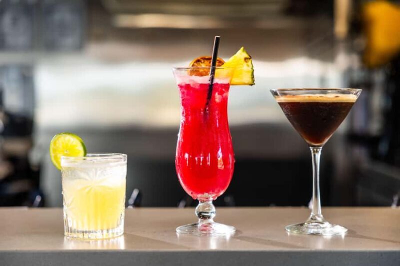 Gold Coast: Sightseeing Cruise with Buffet Lunch - What Makes This Experience Stand Out?