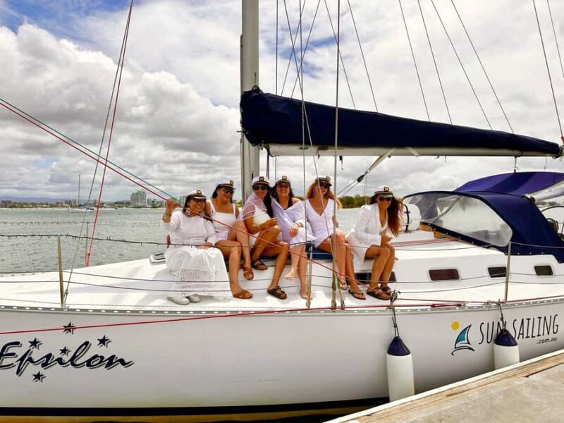 Gold Coast: Sunset Sailing Cruise incl food & drinks - Practical Tips & Considerations