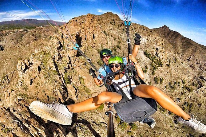 GOLD paragliding flight including videos/photos, t-shirt and a bottle of Cava - What to Expect from the Gold Paragliding Experience