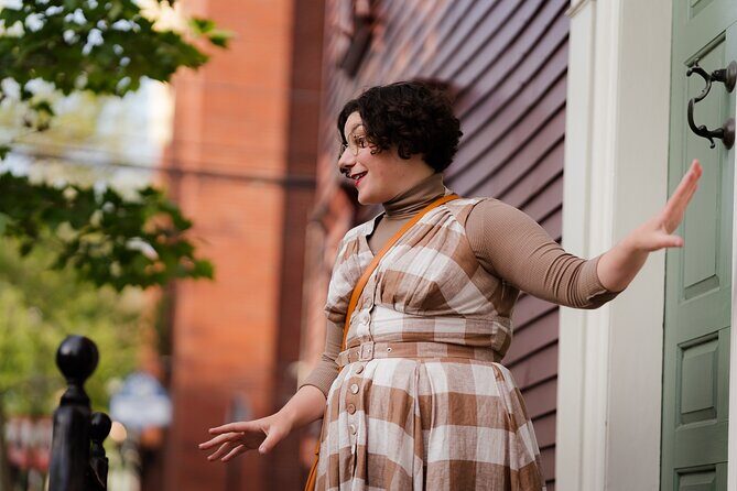 Golden Age to Gilded Age Newport's Transformation Walking Tour - Who Should Consider This Tour?