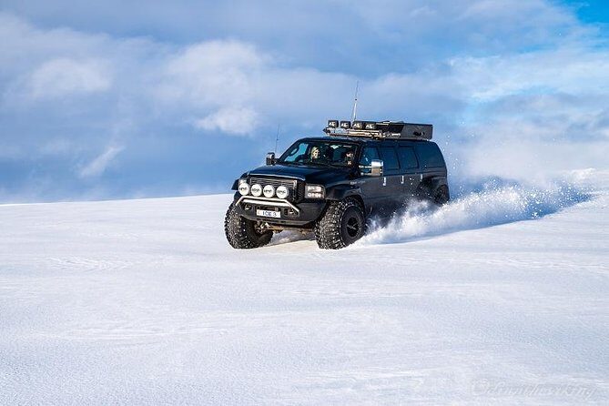 Golden Circle and Glacier Super Jeep Adventure - FAQs