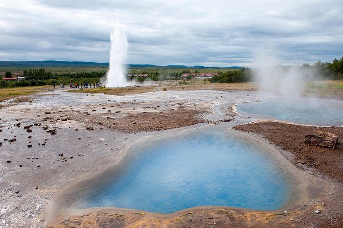 Golden Circle and the Secret Lagoon from Reykjavik - Frequently Asked Questions
