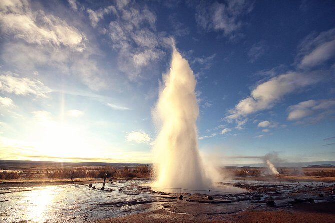 Golden Circle & Kerið Day Tour by Minibus from Reykjavik - Considerations and Potential Drawbacks