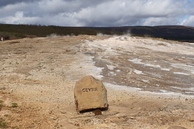 Golden Circle - Shore Excursion from Reykjavik in Minibus, English - What’s Included and What’s Not