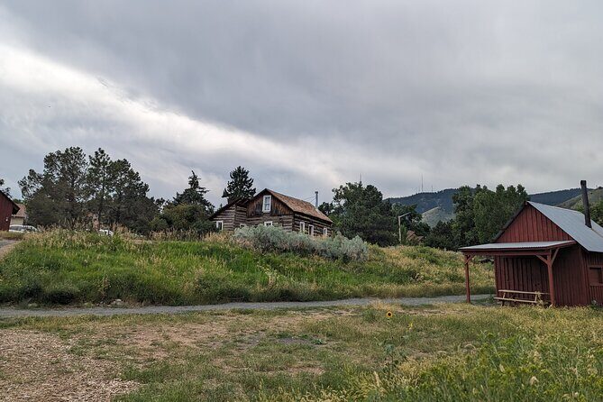 Golden, Colorado Scavenger Hunt Walking Tour & Game - How This Experience Compares to Other Tours