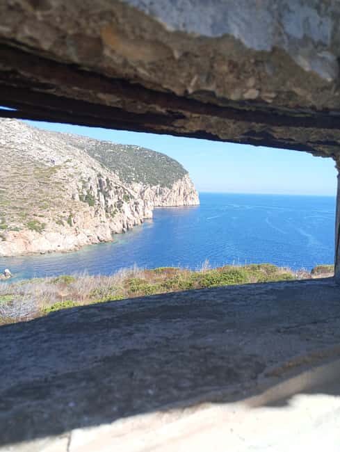 Golfo Aranci: An enchanting walk through history, plants, and geology - Introduction to the Experience
