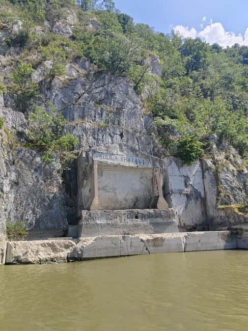 Golubac Fortress and Iron Gates + optional boat ride - A Deep Dive into the Tour Experience