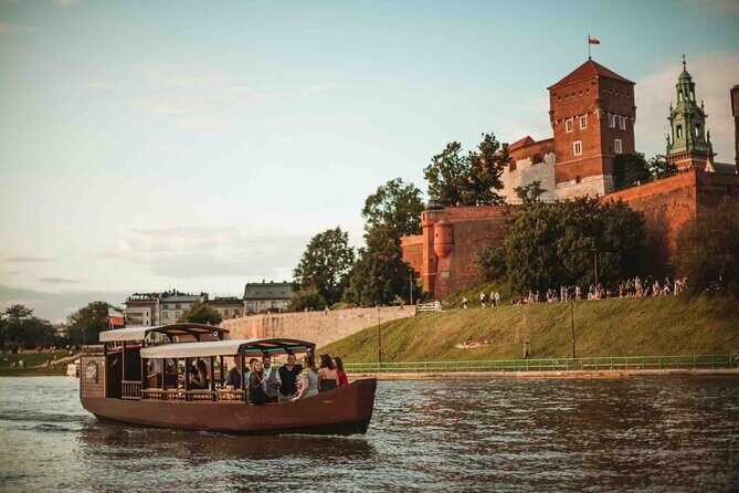 Gondola cruise The Vistula River Krakow private tour up to 12 person - A Thorough Look at the Gondola Cruise Experience
