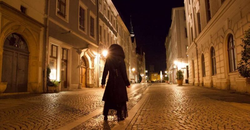 Görlitz: Ghosts and Spooky Historical Night Walking Tour - What Is the Görlitz Ghosts and Spooky Night Tour?