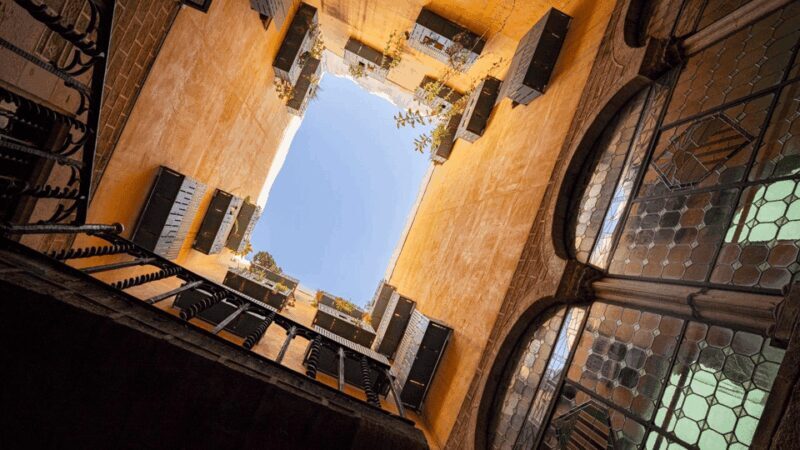 Gothic Quarter and Born District: Photographic Workshop - Practical Tips for Participants