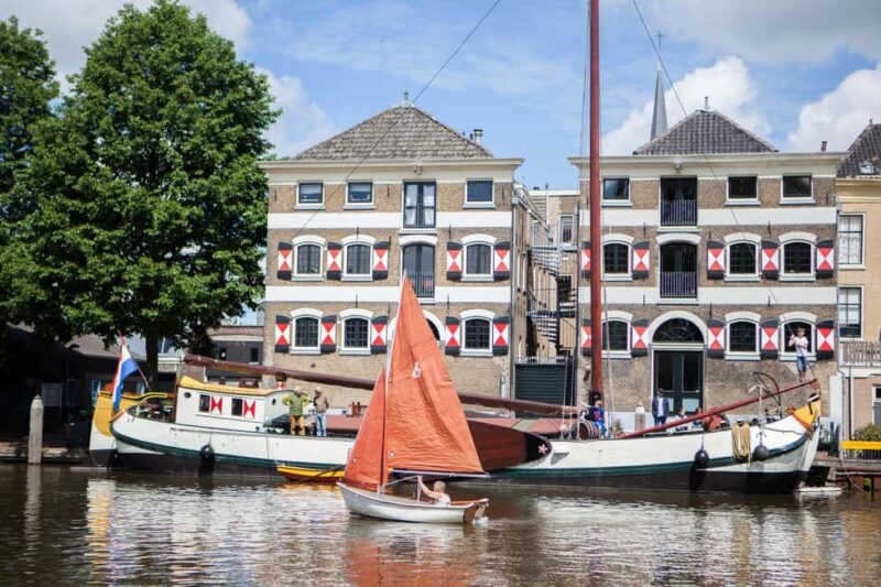 Gouda: exclusive tour in French with a guide - Discovering Gouda in a New Light