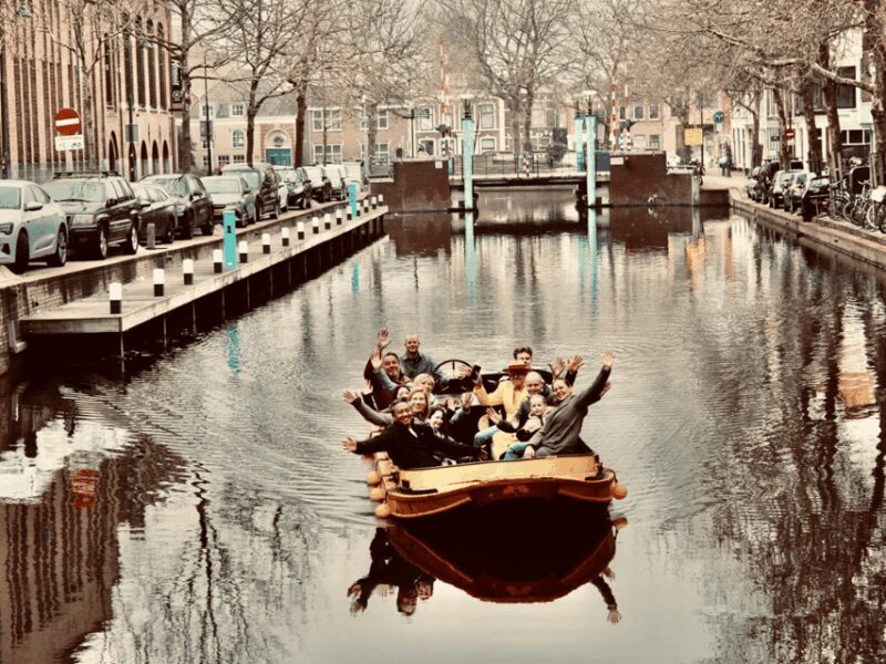 Gouda: Open Boat City Canal Cruise - Who Is This Tour Best For?