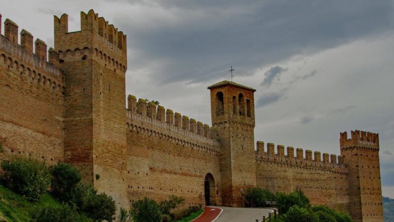 Gradara: Medieval Myths and Legends Group Walking Tour - FAQ