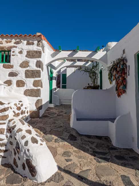 Gran Canaria: Exclusive Wine Tasting with Food Pairing - Why This Tour Works Well